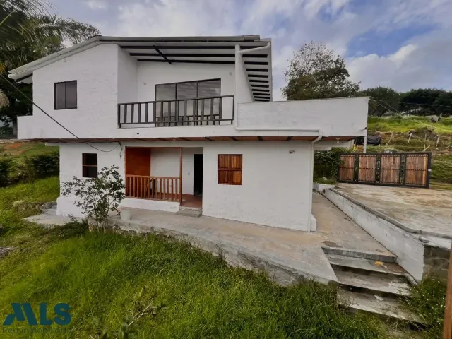 Casa en Medellín en San Cristobal