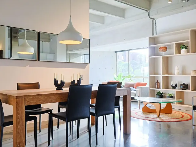 Newly Renovated and Furnished Apartment in El Poblado Provenza – Move-In Ready!