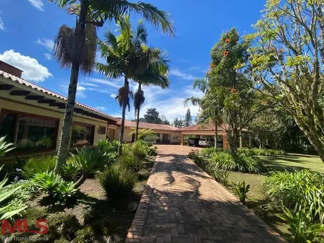 Casa en Rionegro en V. Pontezuela