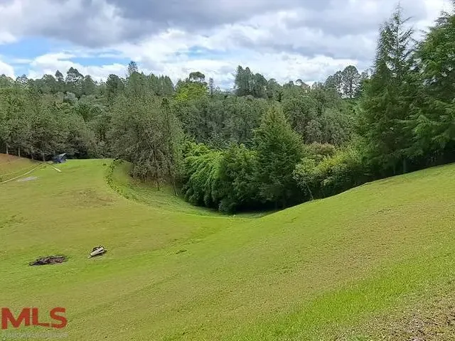 Lote Residencial en Rionegro en V. El Tablazo