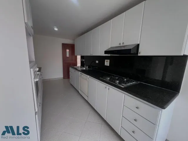 Apartamento en Medellín en El Tesoro