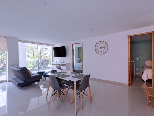 Modern Apartment in Calasanz – Smart Technology, Comfort and Investment Potential