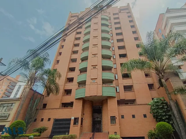 Apartamento en Medellín en Laureles