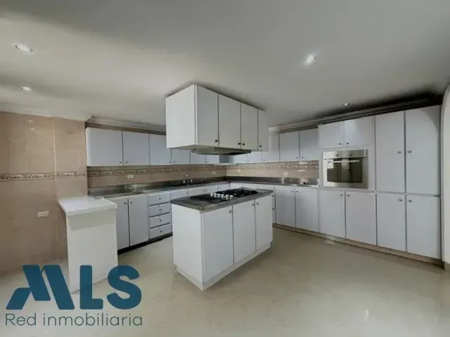 Apartamento en Medellín en Laureles