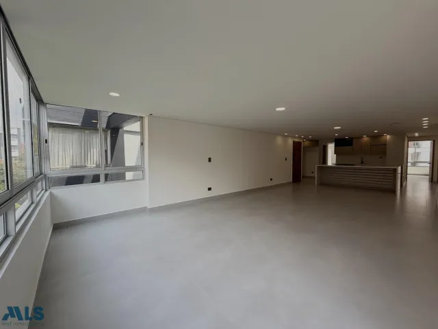 Apartamento en Medellín en Laureles