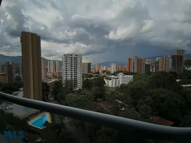 Apartamento en Sabaneta en Loma de San Remo