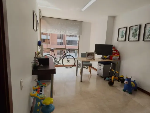 Apartamento en Medellín en Milla de oro