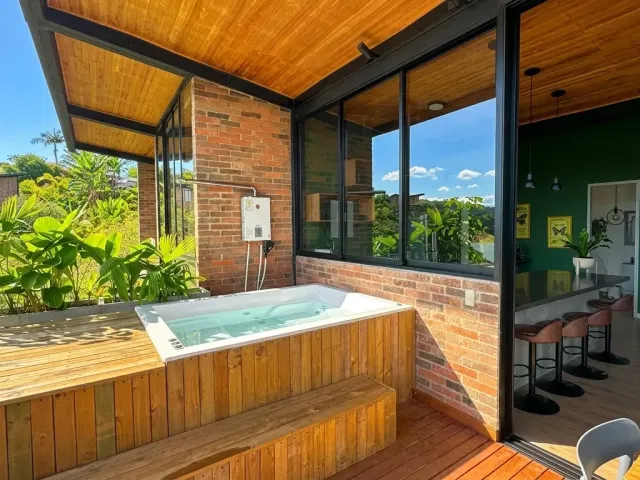 Gateaway house in Peñol (Nakúa) 133m2
