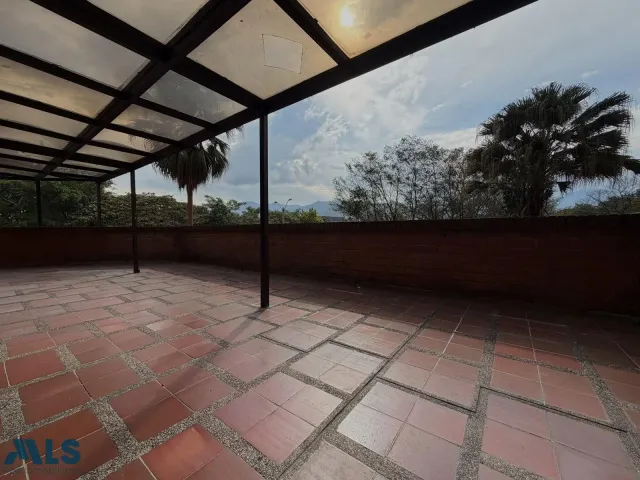 Apartamento en Medellín en Patio Bonito