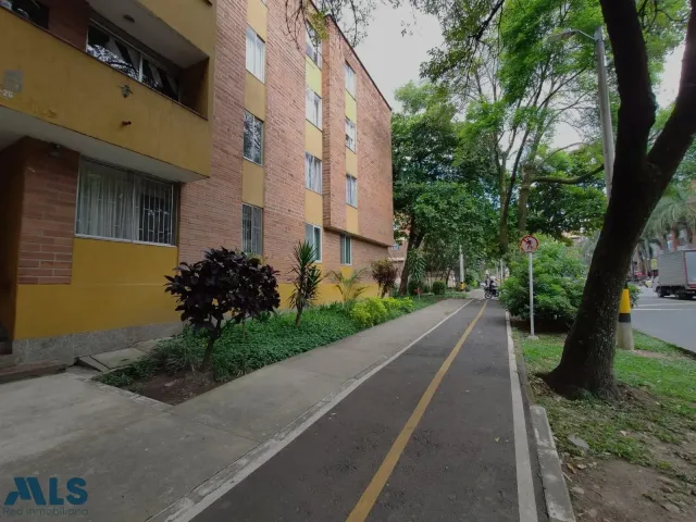 Apartamento en Medellín en Belén Rosales