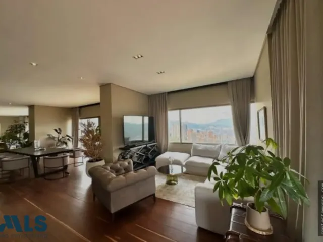 Apartamento en Medellín en Las Palmas
