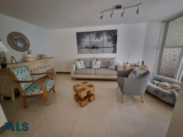 Casa en Medellín en El Poblado