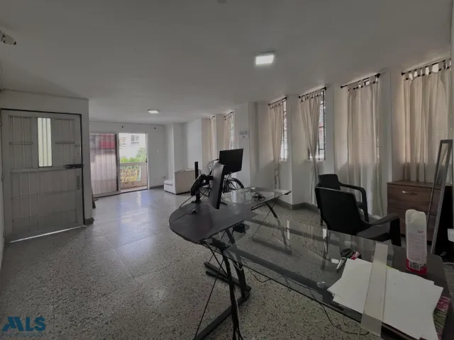 Casa en Medellín en Estadio