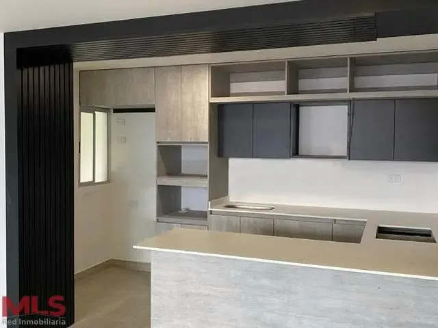 Apartamento en Sabaneta en Alto de Las Flores