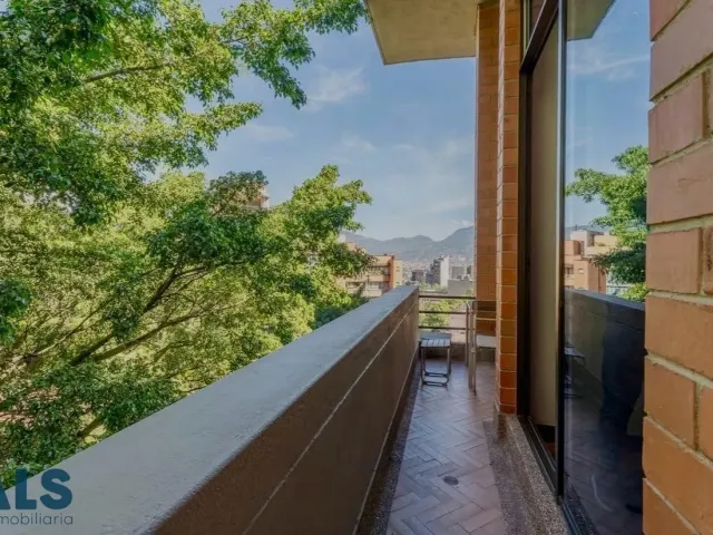 Apartamento en Medellín en Provenza