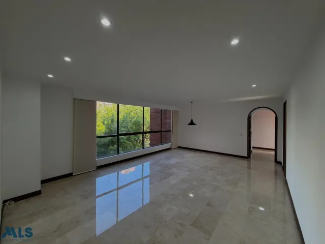 Apartamento en Medellín en Los Balsos Nº 1