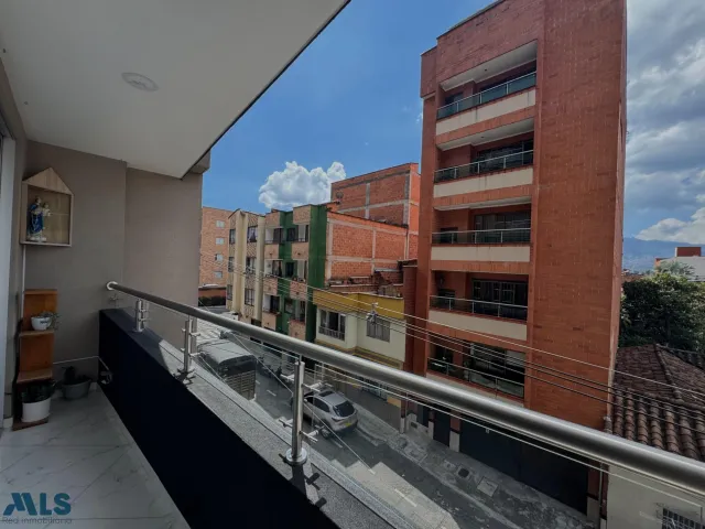 Apartamento en Envigado en Barrio Mesa
