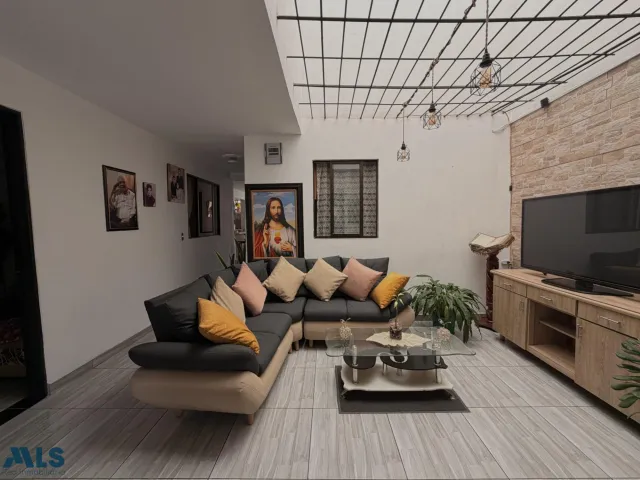 Casa en Medellín en Aranjuez