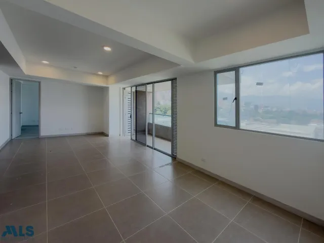 Apartamento en Medellín en Ciudad del Rio