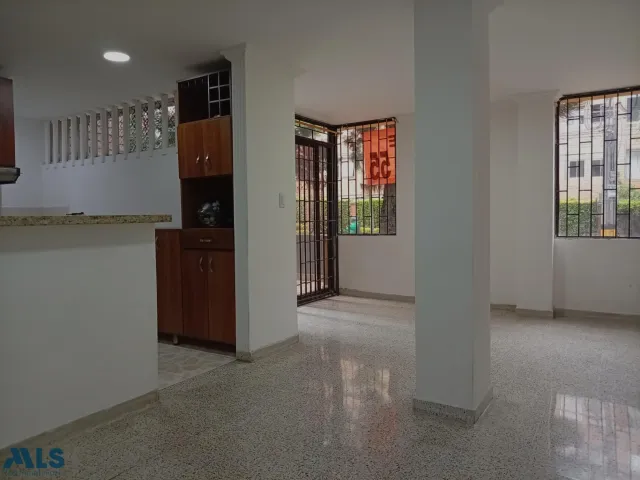 Apartamento en Medellín en Ferrini