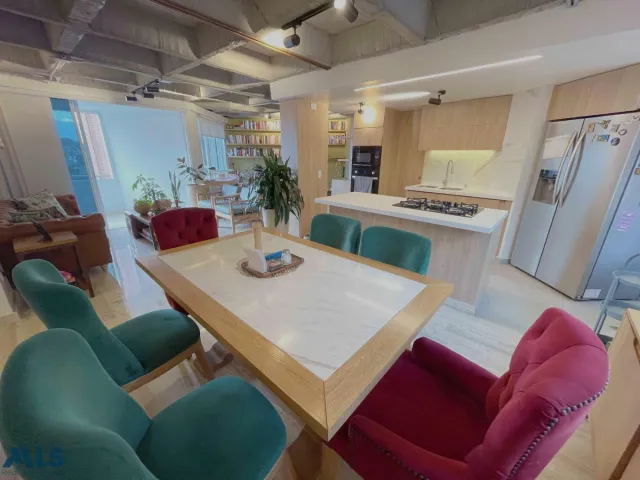 Apartamento en Medellín en El Campestre