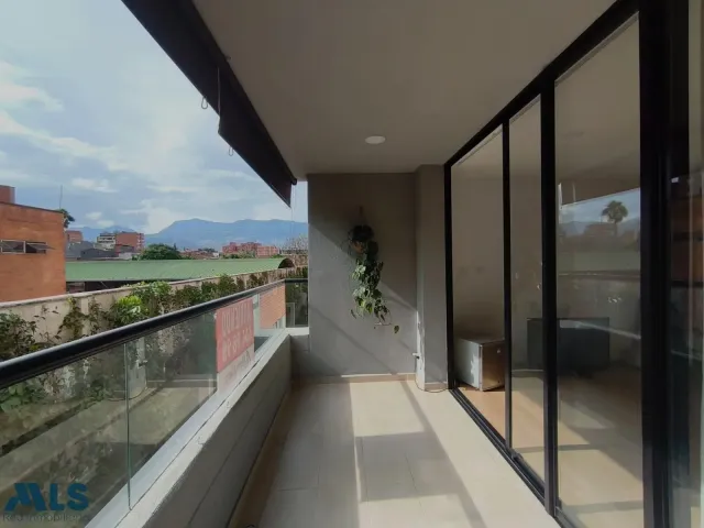 Apartamento en Medellín en Belen parque