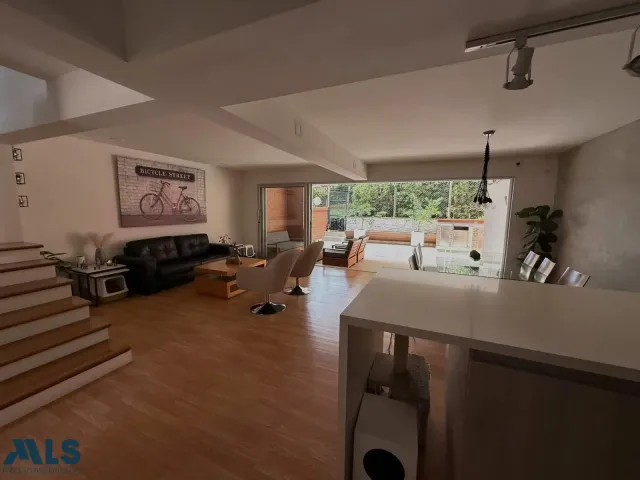 Casa en Medellín en Los Naranjos
