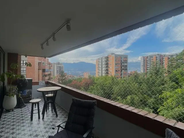 Apartamento en Medellín en Los Balsos Nº 1