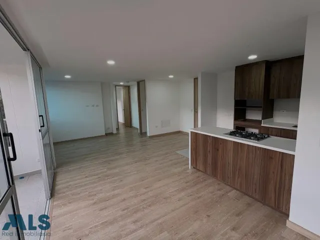 Apartamento en Sabaneta en Loma de San Jose