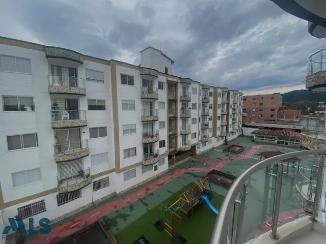 Apartamento en La Ceja en Urbano (La Ceja)