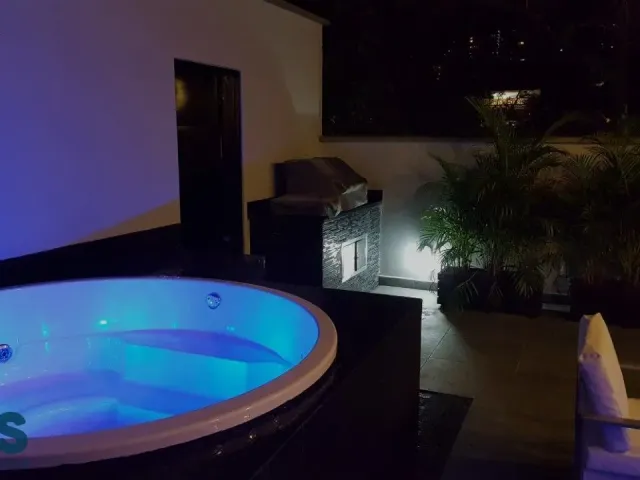 Casa en Medellín en Manila