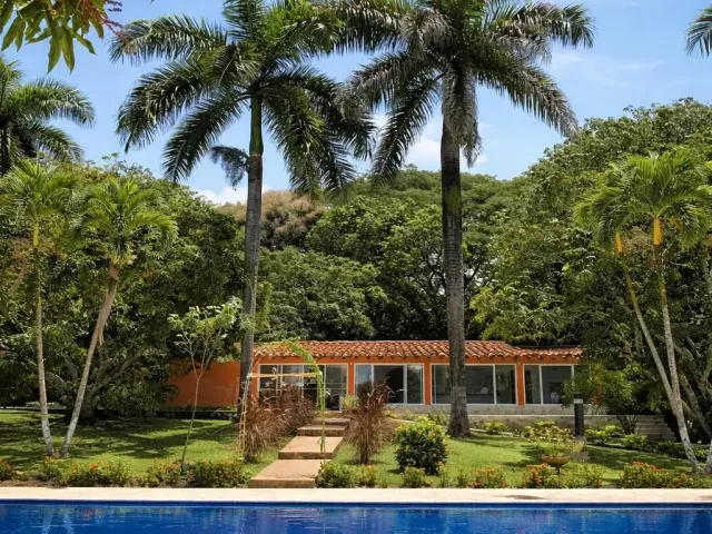 Country Estate for Sale in San Jeronimo Medellin | 3.1 Acre Flat Lot, Vacation Rental