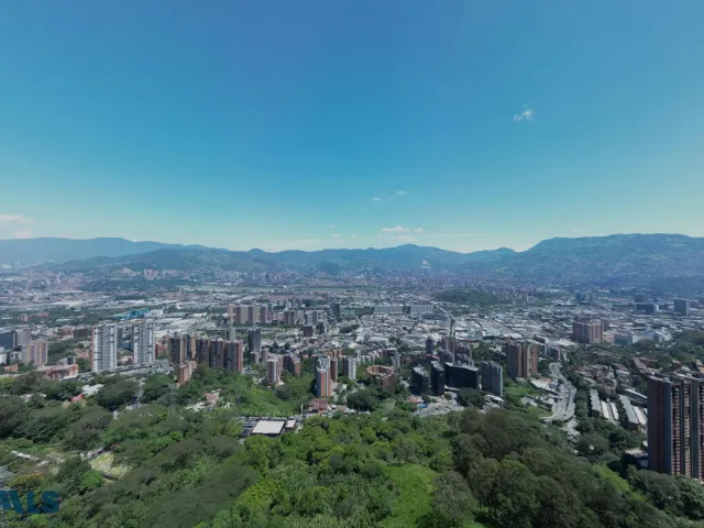Apartamento en Medellín en Las Palmas