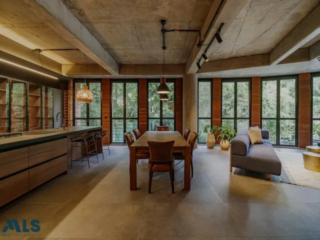 Apartamento en Medellín en El Tesoro