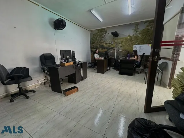 Casa en Medellín en La Candelaria