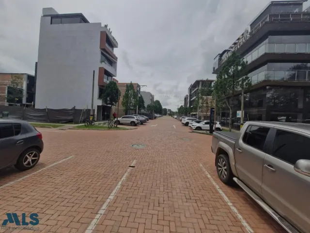 Lote Comercial en Rionegro en V. Llanogrande