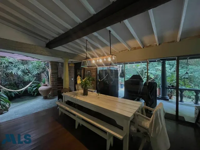 Casa en Medellín en El Poblado