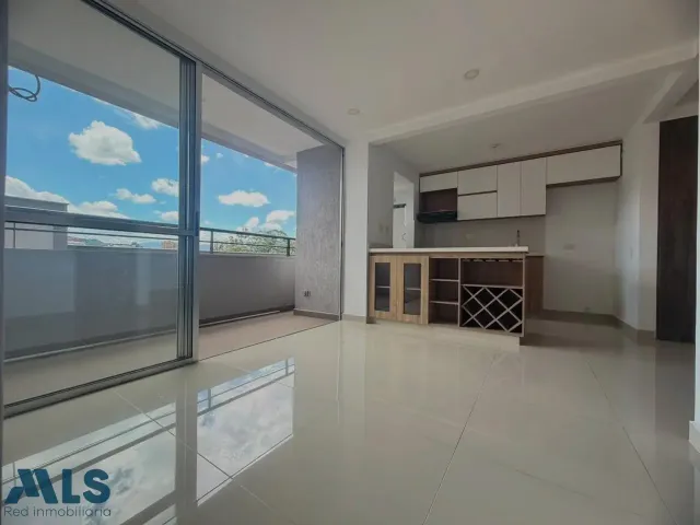 Apartamento en La Estrella en Poblados del sur