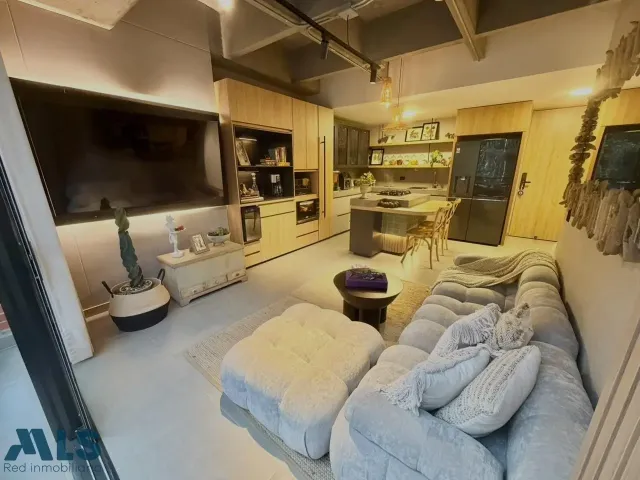 Apartamento en Envigado en Loma del Escobero