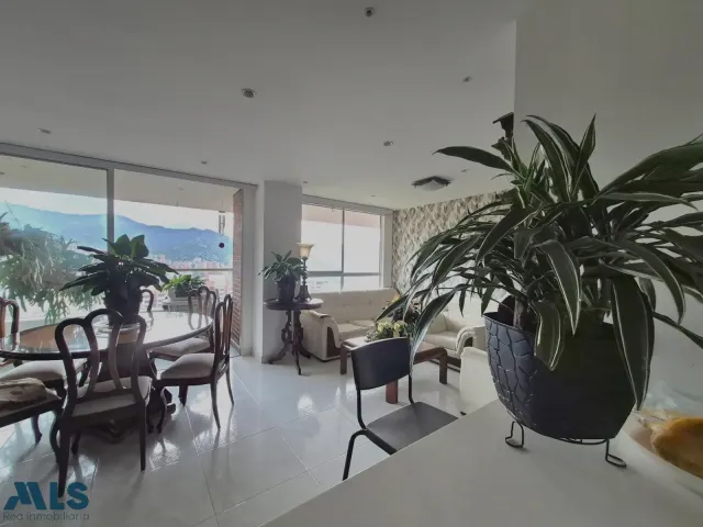 Apartamento en Envigado en El Esmeraldal