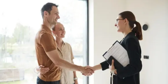 Essential Tips for Foreigners Buying Property in Medellín: A Comprehensive Guide