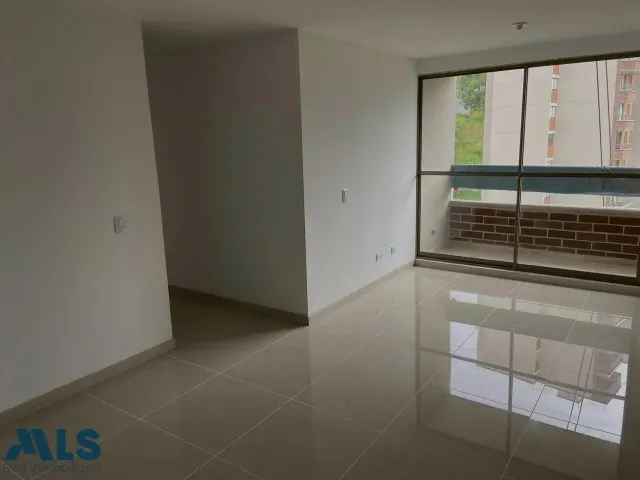 Apartamento en Sabaneta en Las Lomitas