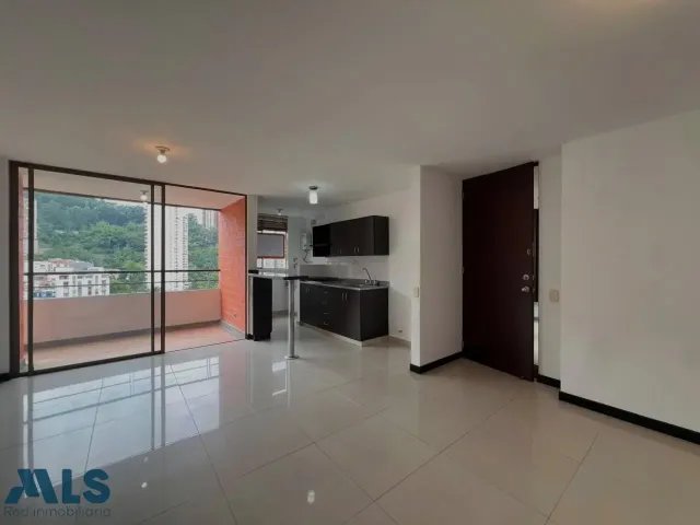 Apartamento en Medellín en Loma del Indio