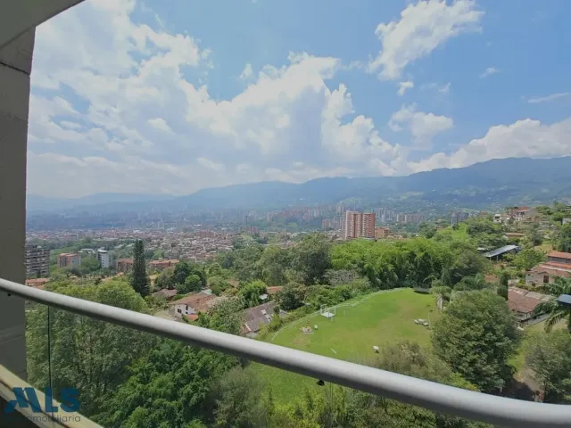 Apartamento en Envigado en Las Antillas