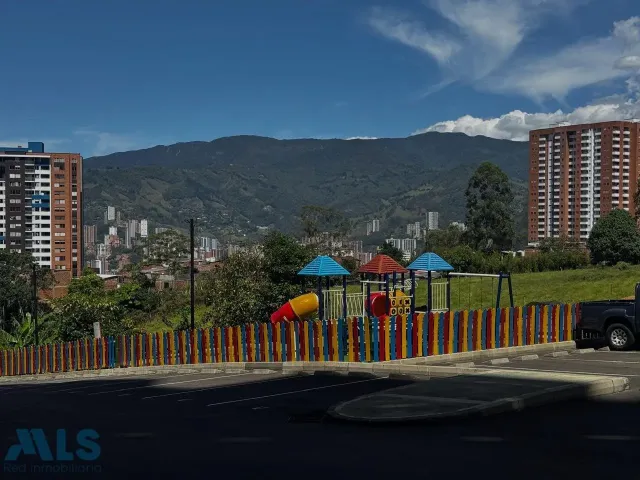 Apartamento en La Estrella en La Ferreria