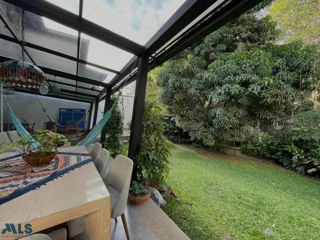 Casa en Medellín en San Lucas