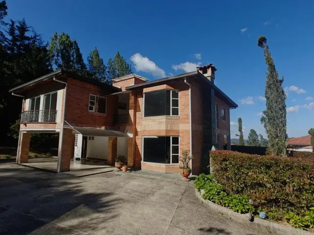 Casa en Envigado en Alto del escobero (Envigado)