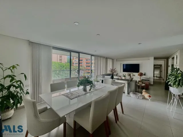 Apartamento en Envigado en El Chocho