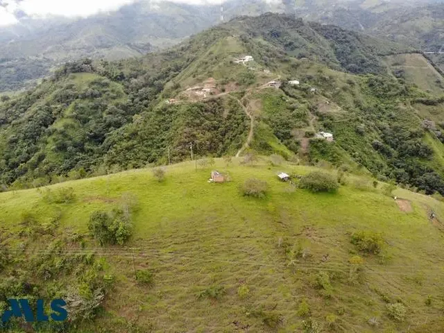 Lote Residencial en San Jerónimo en V. Loma Hermosa