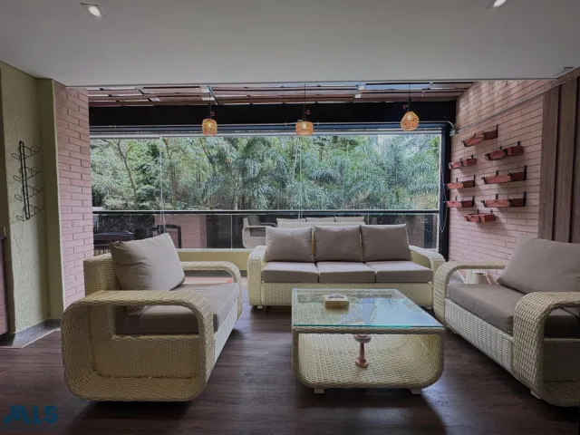 Apartamento en Envigado en Loma de Las Brujas